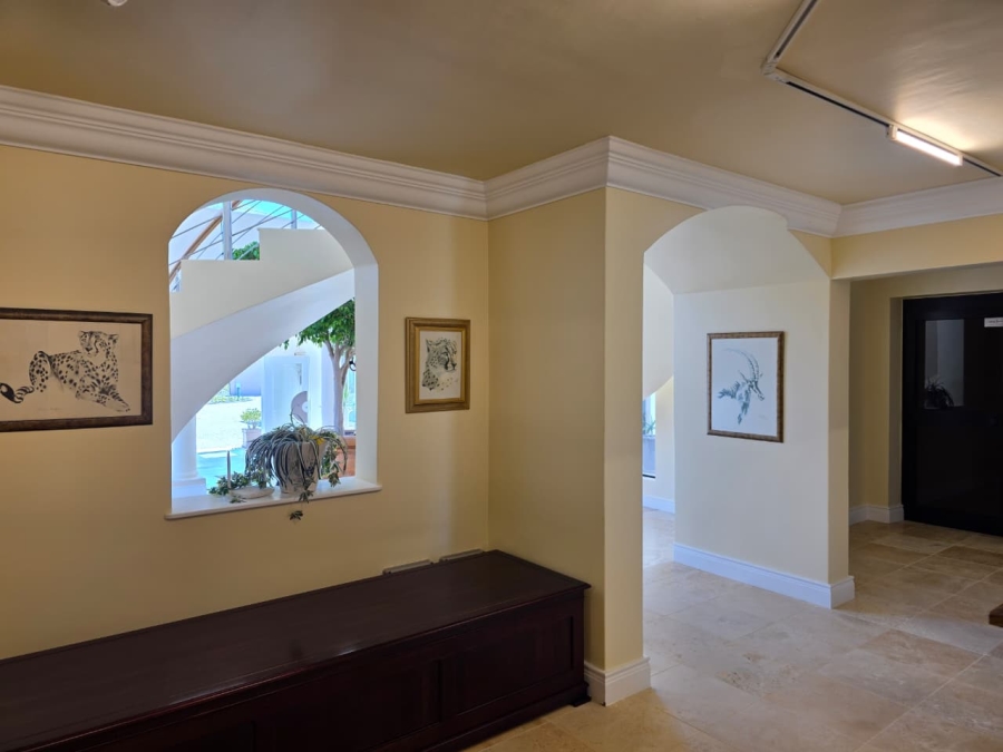 6 Bedroom Property for Sale in Myoli Beach Western Cape